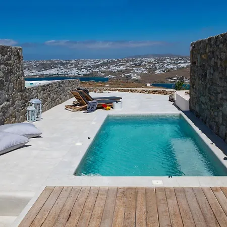 Villa Mykonos Actor's Villa. 2 Bdrs, Private Mini-pool Mykonos Town