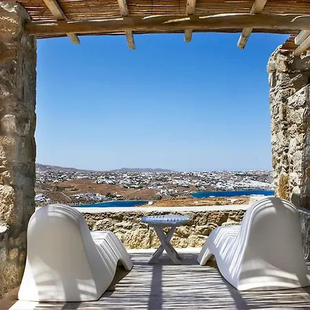 Mykonos Actor's Villa. 2 Bdrs, Private Mini-pool Villa *
