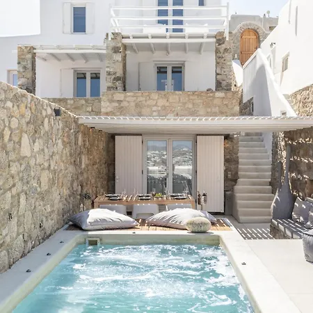 Villa Mykonos Actor's Villa. 2 Bdrs, Private Mini-pool